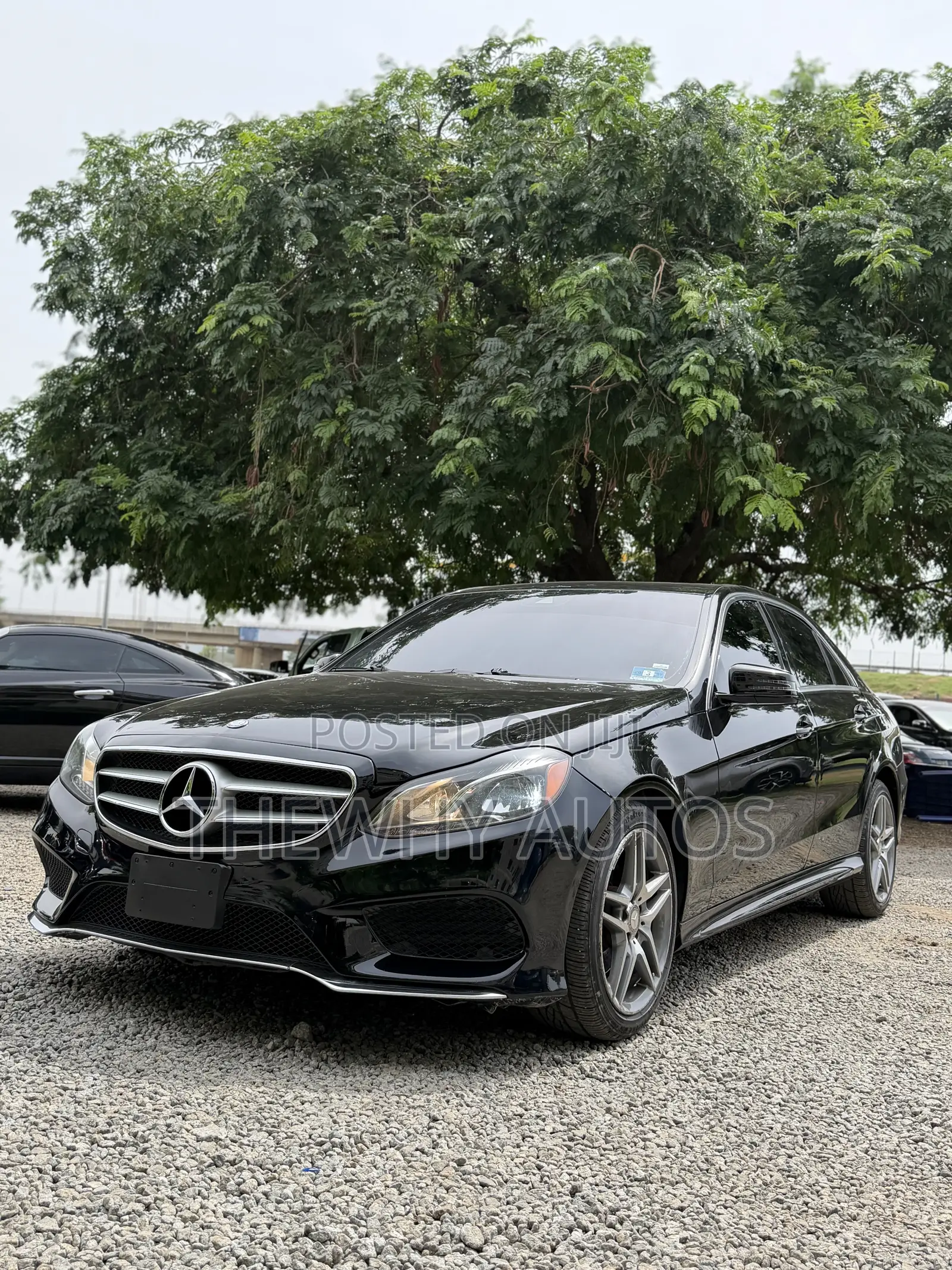 Mercedes-Benz E350 Base 4Matic Sedan AWD (3.5L 6cyl 7A) 2014 Black