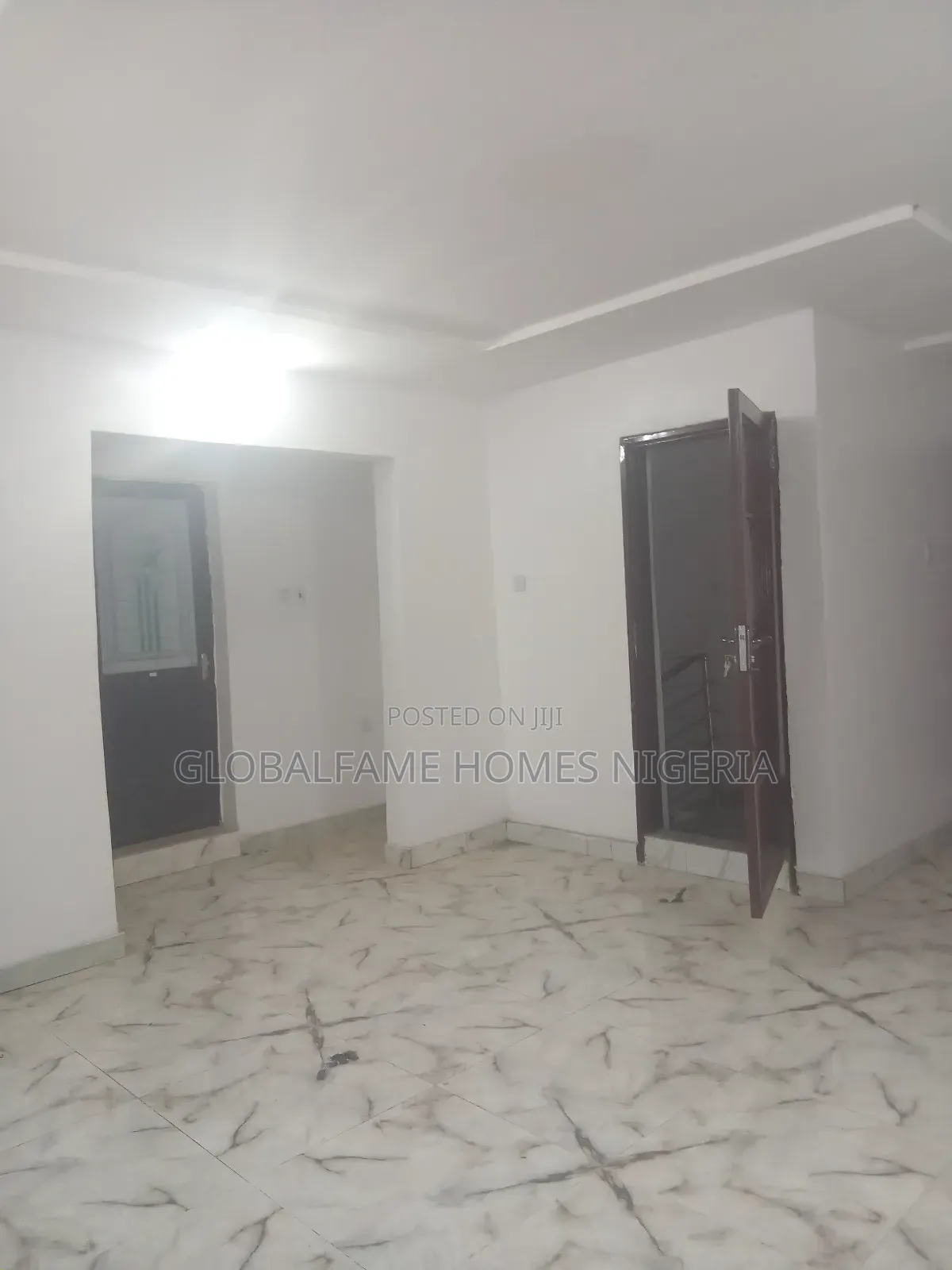 5bdrm Duplex in Cornel Court Mini, Lakowe for rent