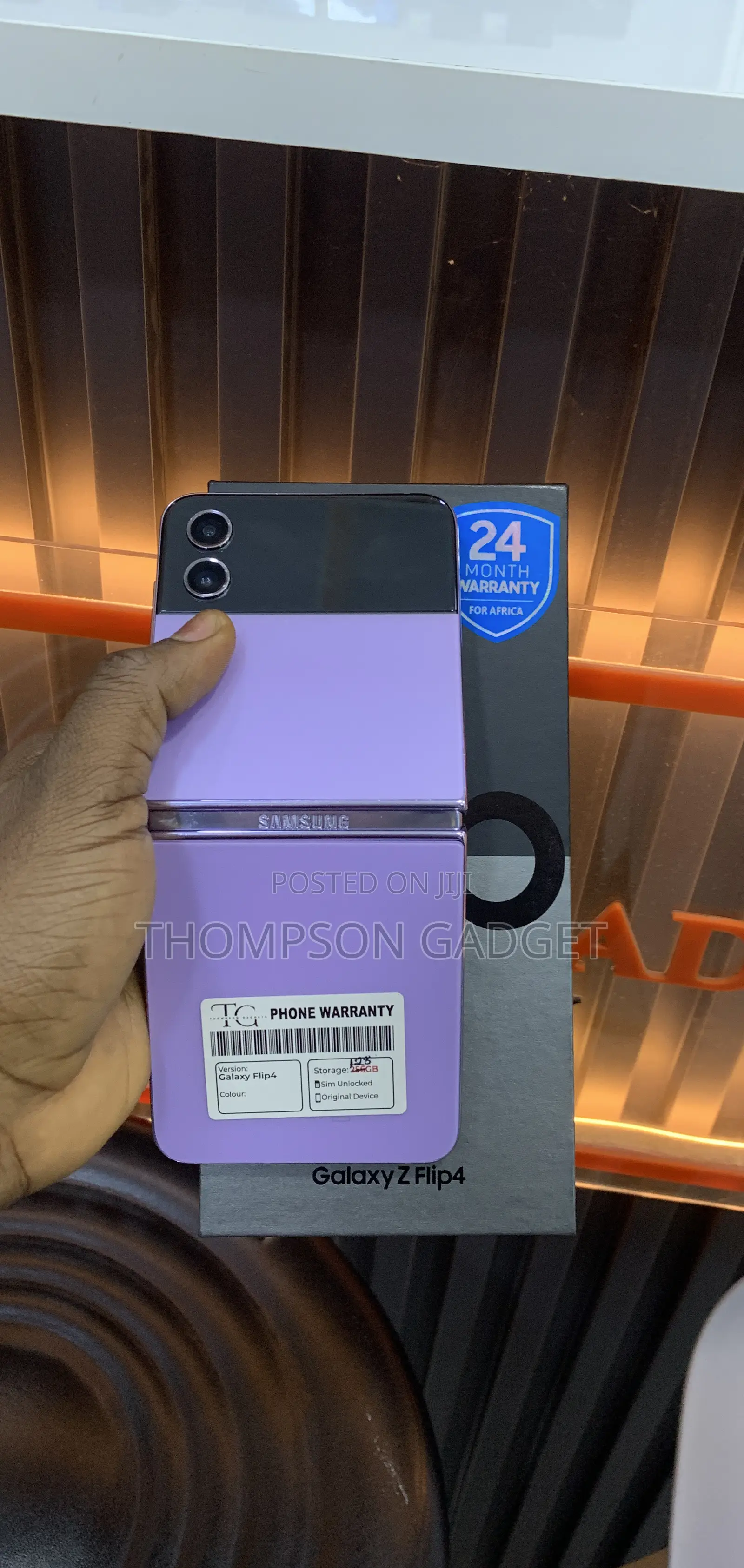 Samsung Galaxy Z Flip4 128 GB Purple