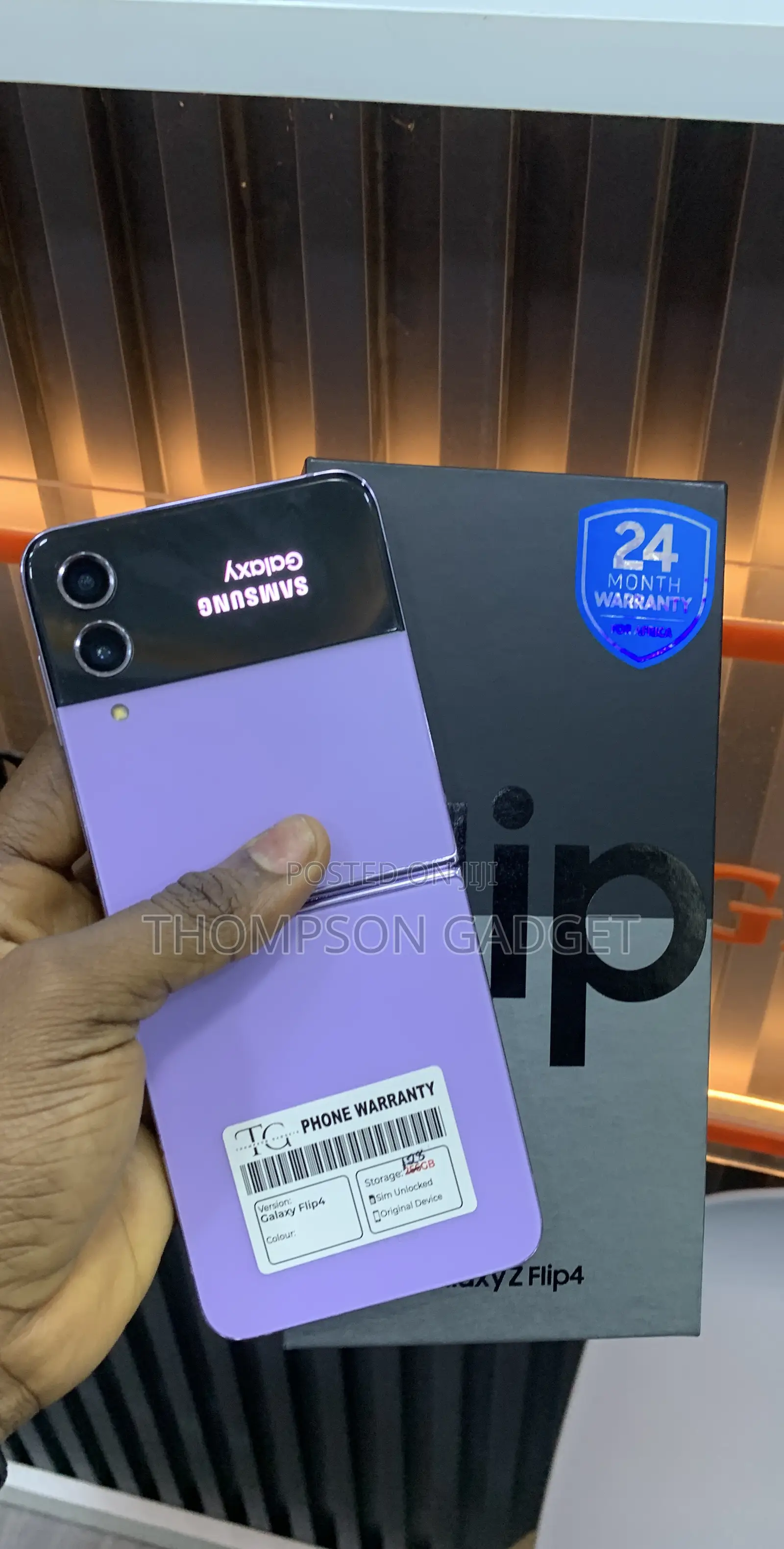 Samsung Galaxy Z Flip4 128 GB Purple