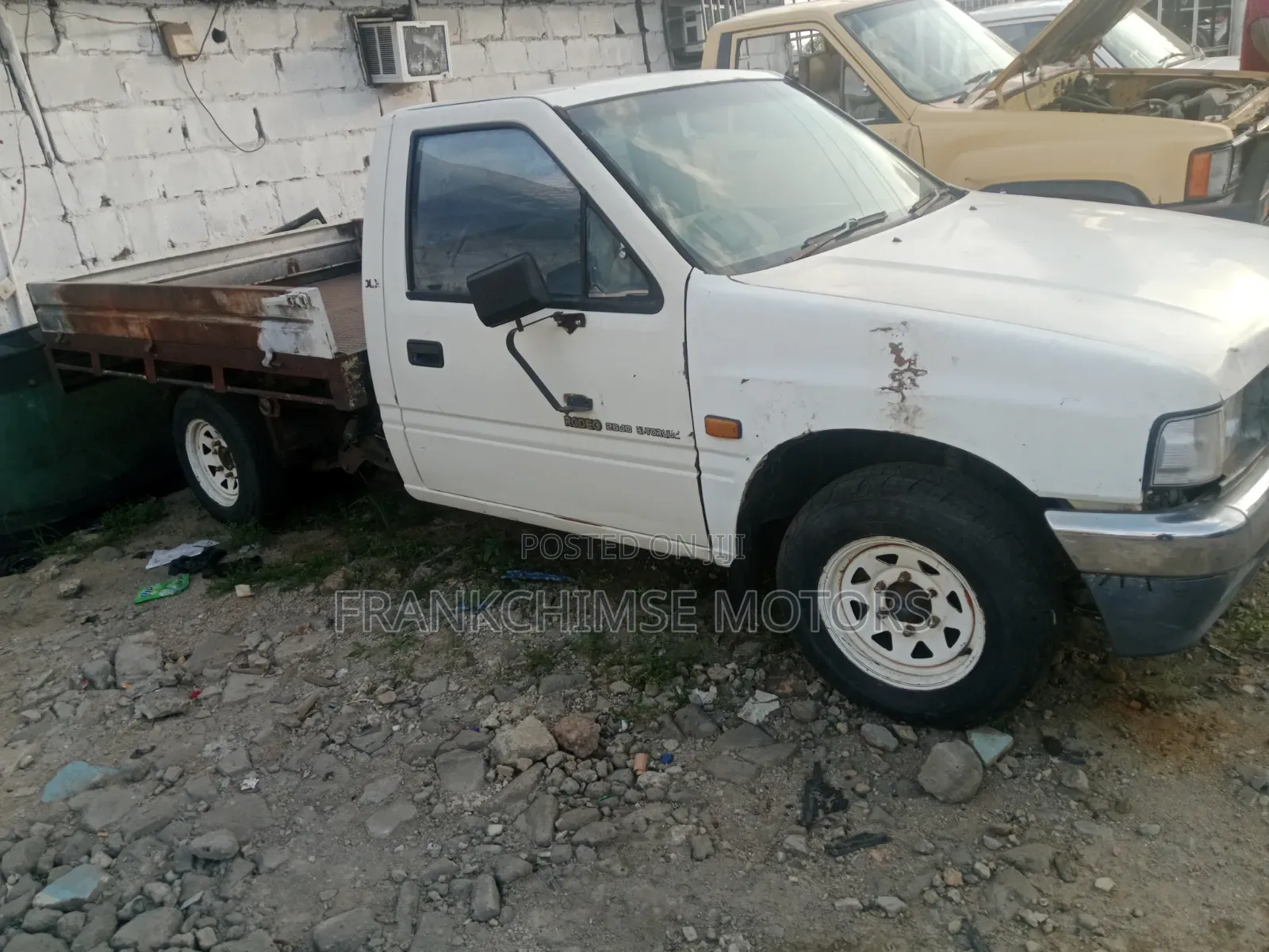 Datsun Violet 1990 White