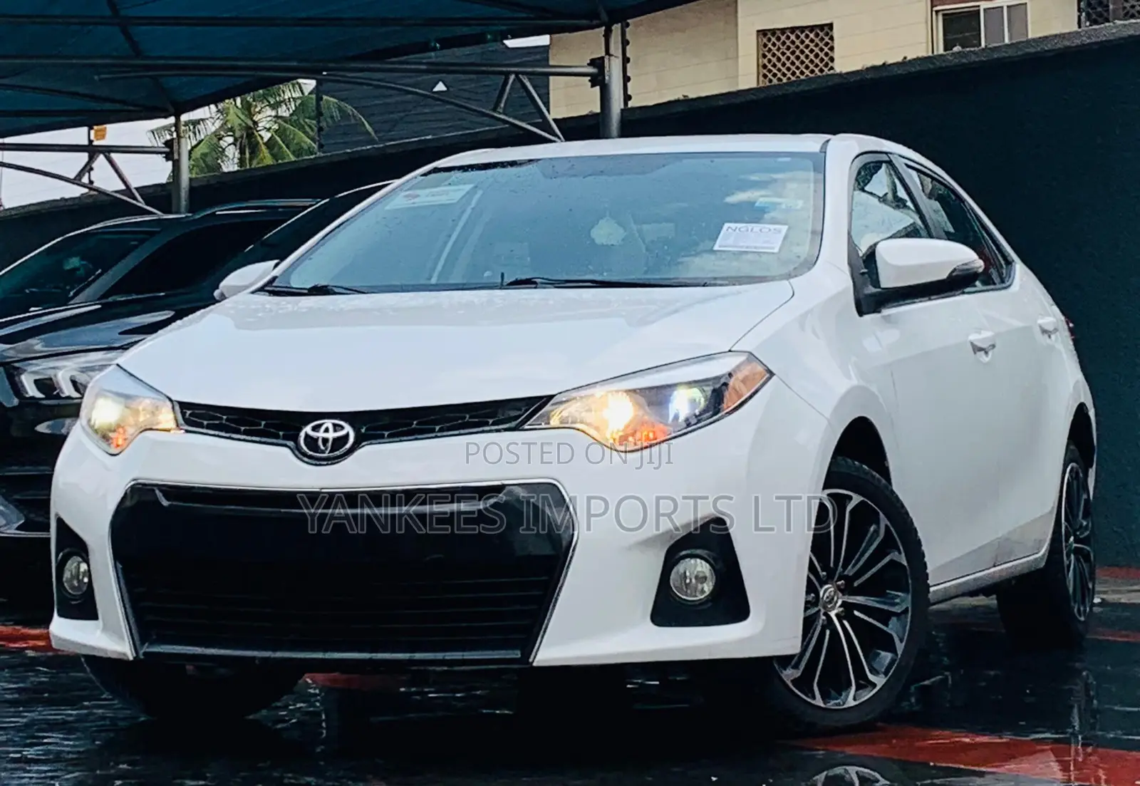 Toyota Corolla S Plus 4dr Sedan (1.8L 4cyl 6M) 2014 White