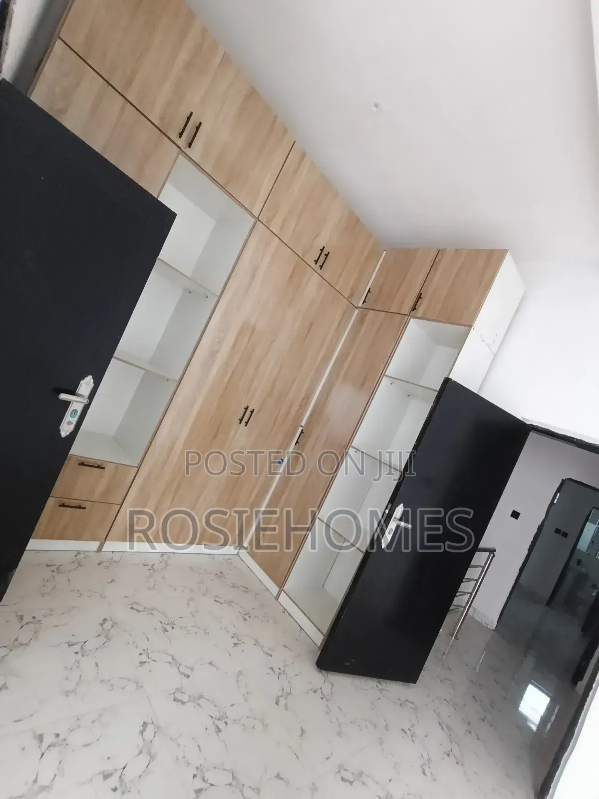 3bdrm Duplex in Light Estate, Sangotedo for sale