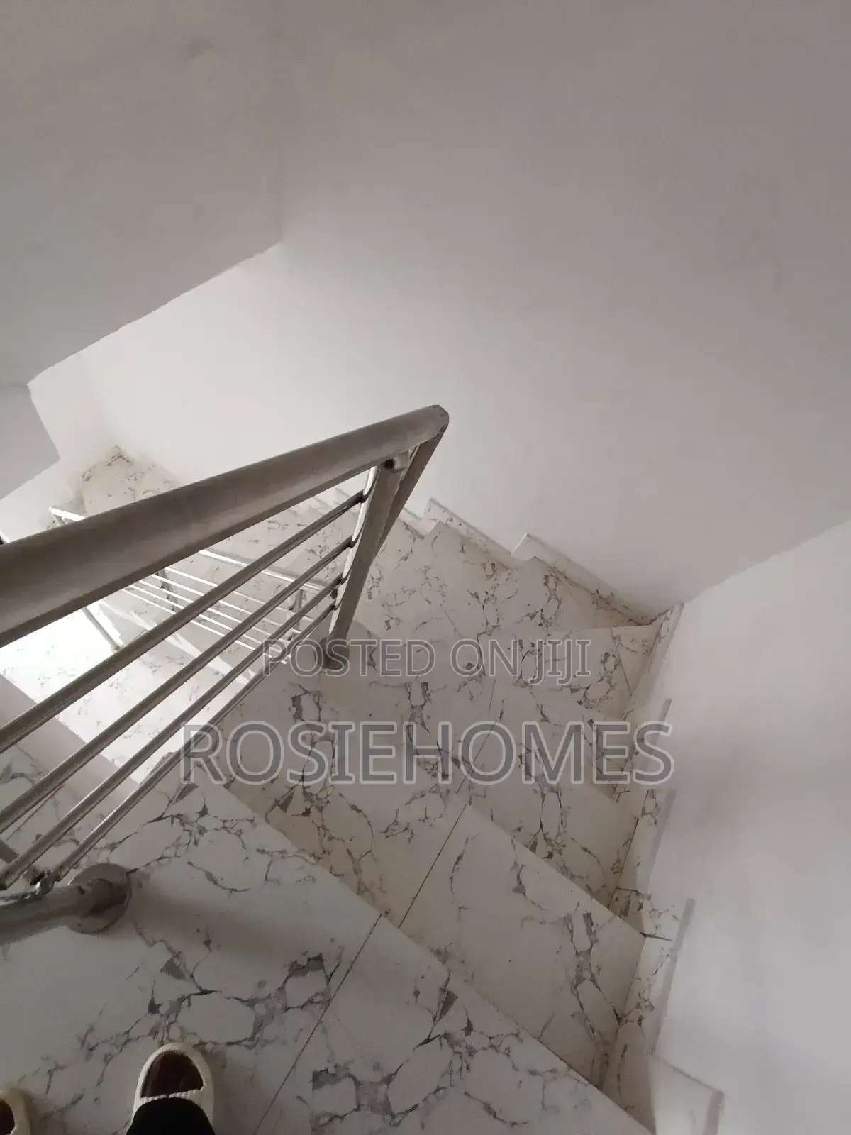 3bdrm Duplex in Light Estate, Sangotedo for sale