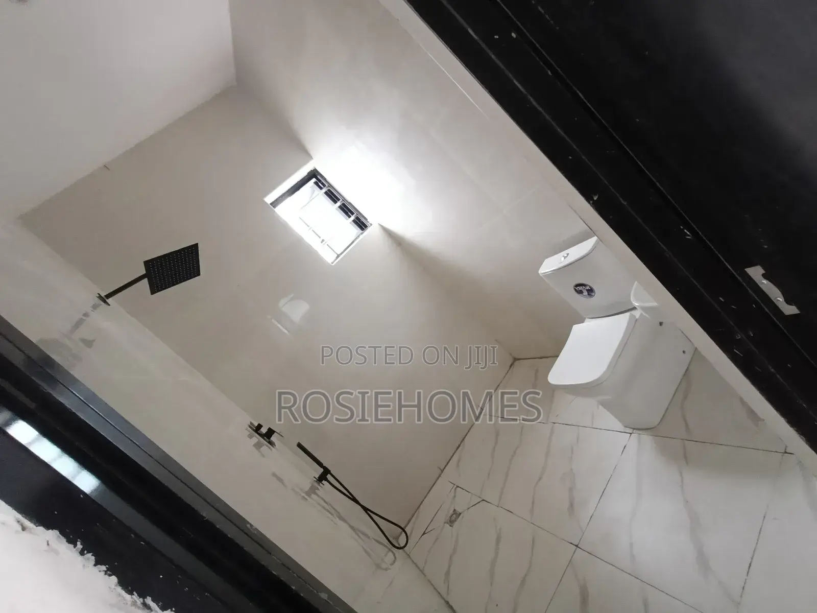 3bdrm Duplex in Light Estate, Sangotedo for sale