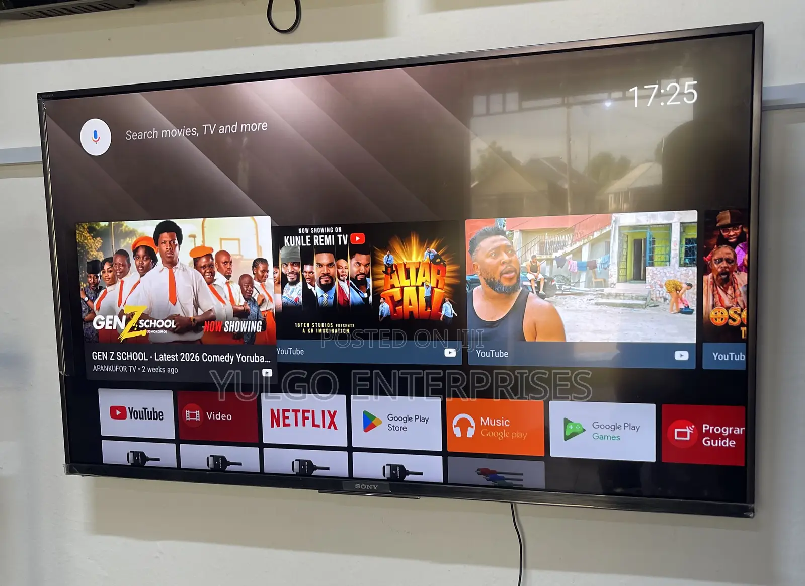 Sony 43”Smart Tv With Netflix, Youtube, Bluetooth Cast, Remote Control