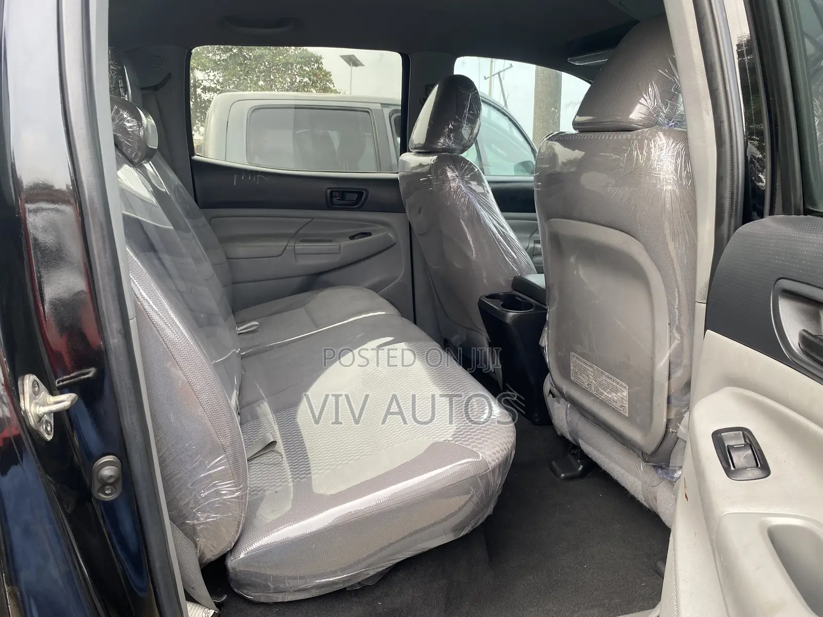 Toyota Tacoma V6 4dr Double Cab 4WD 5.0 ft. SB (4.0L 6cyl 6M) 2015