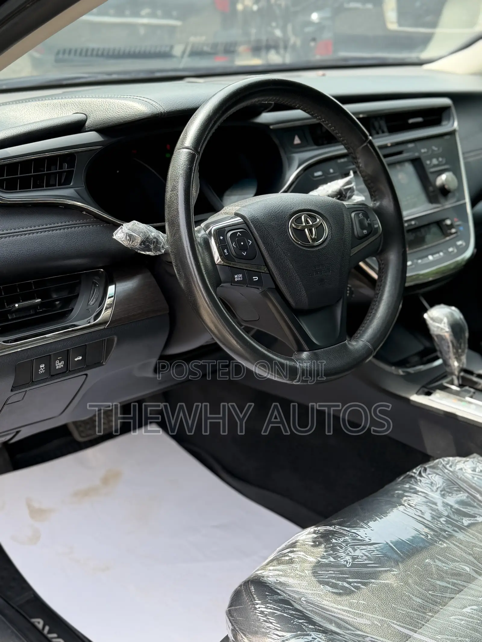 Toyota Avalon XLE Premium FWD Sedan (3.6L 6cyl 6A) 2016 Blue