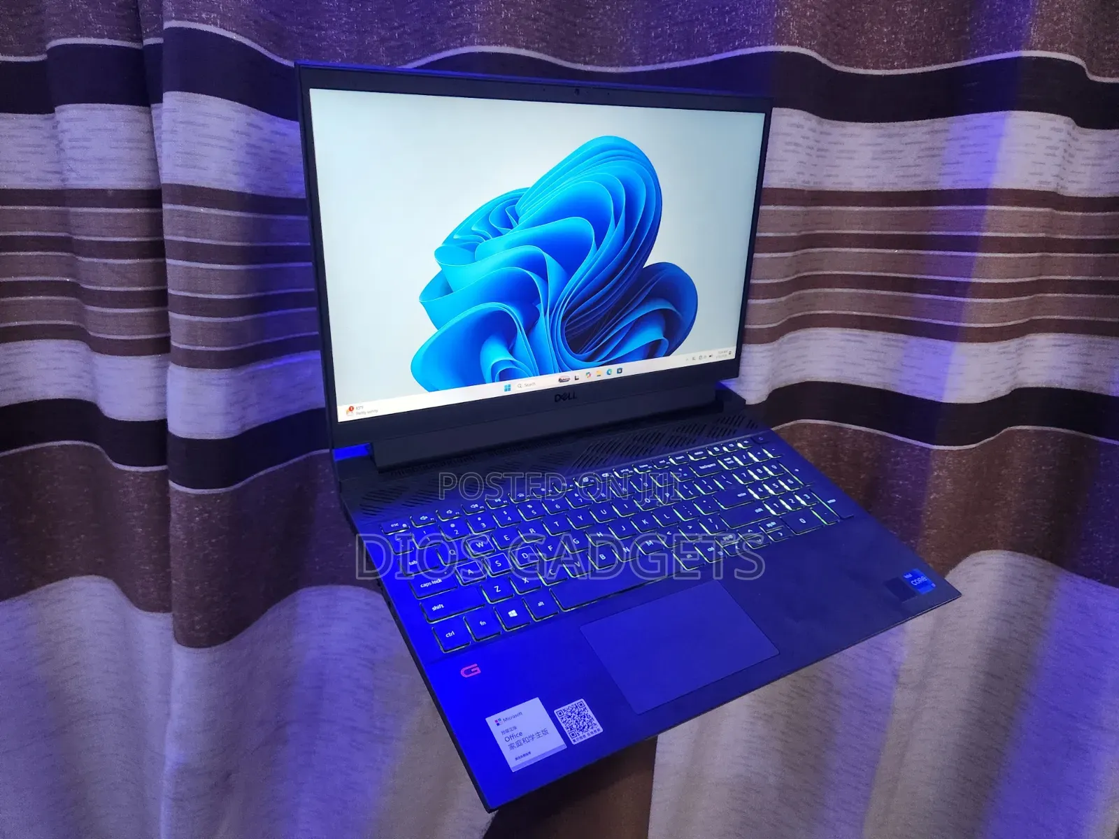 Laptop Dell G15 5511 16GB Intel Core i7 SSD 512GB