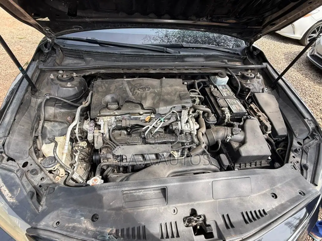 Toyota Camry SE (2.5L 4cyl 8A) 2019 Black