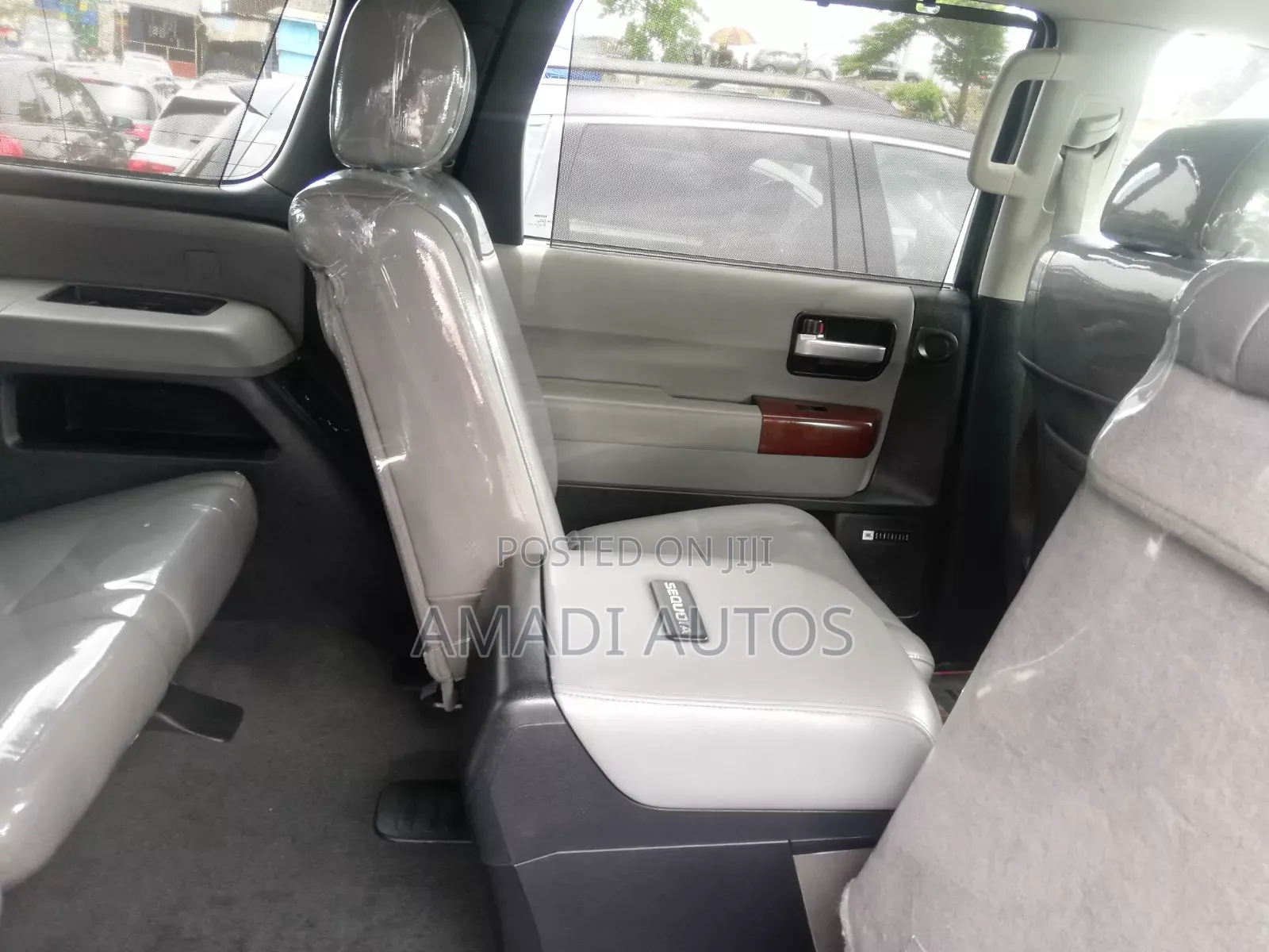 Toyota Sequoia Platinum 4x4 2018 Black