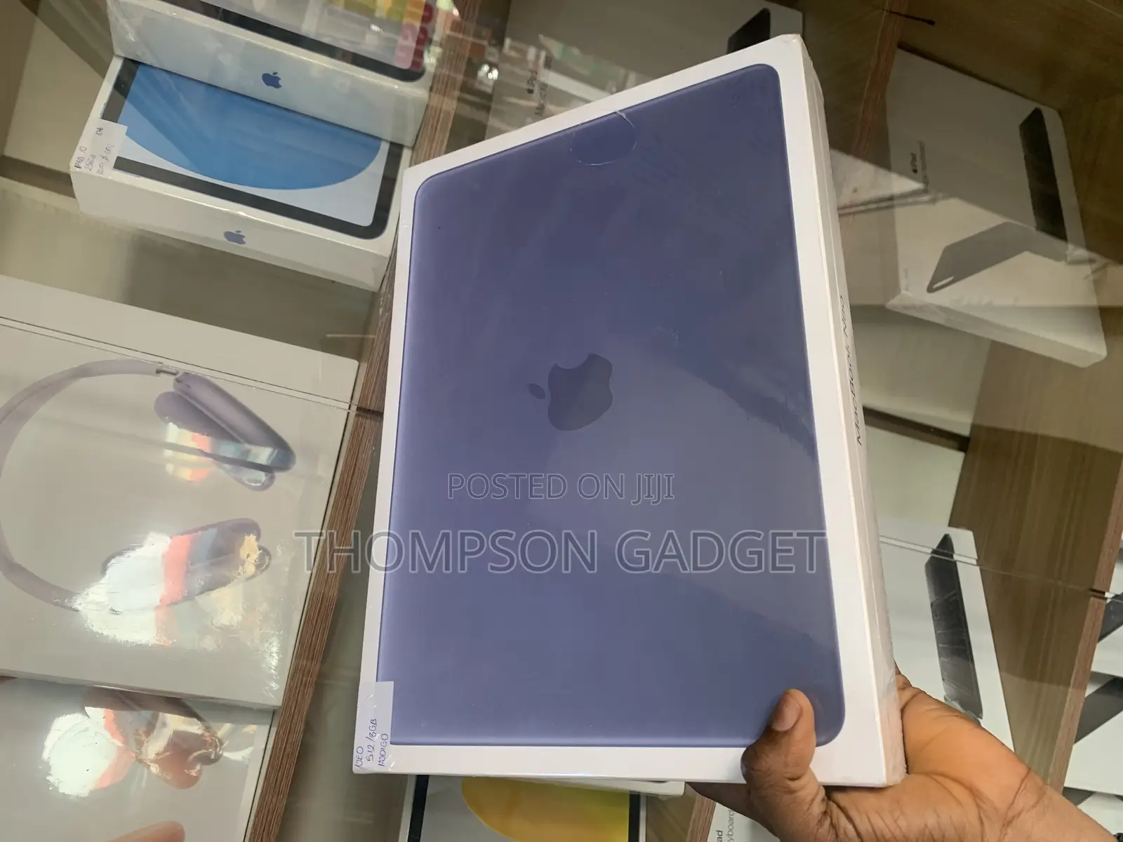 New Laptop Apple MacBook Neo 2026 8GB SSHD (Hybrid) 512GB
