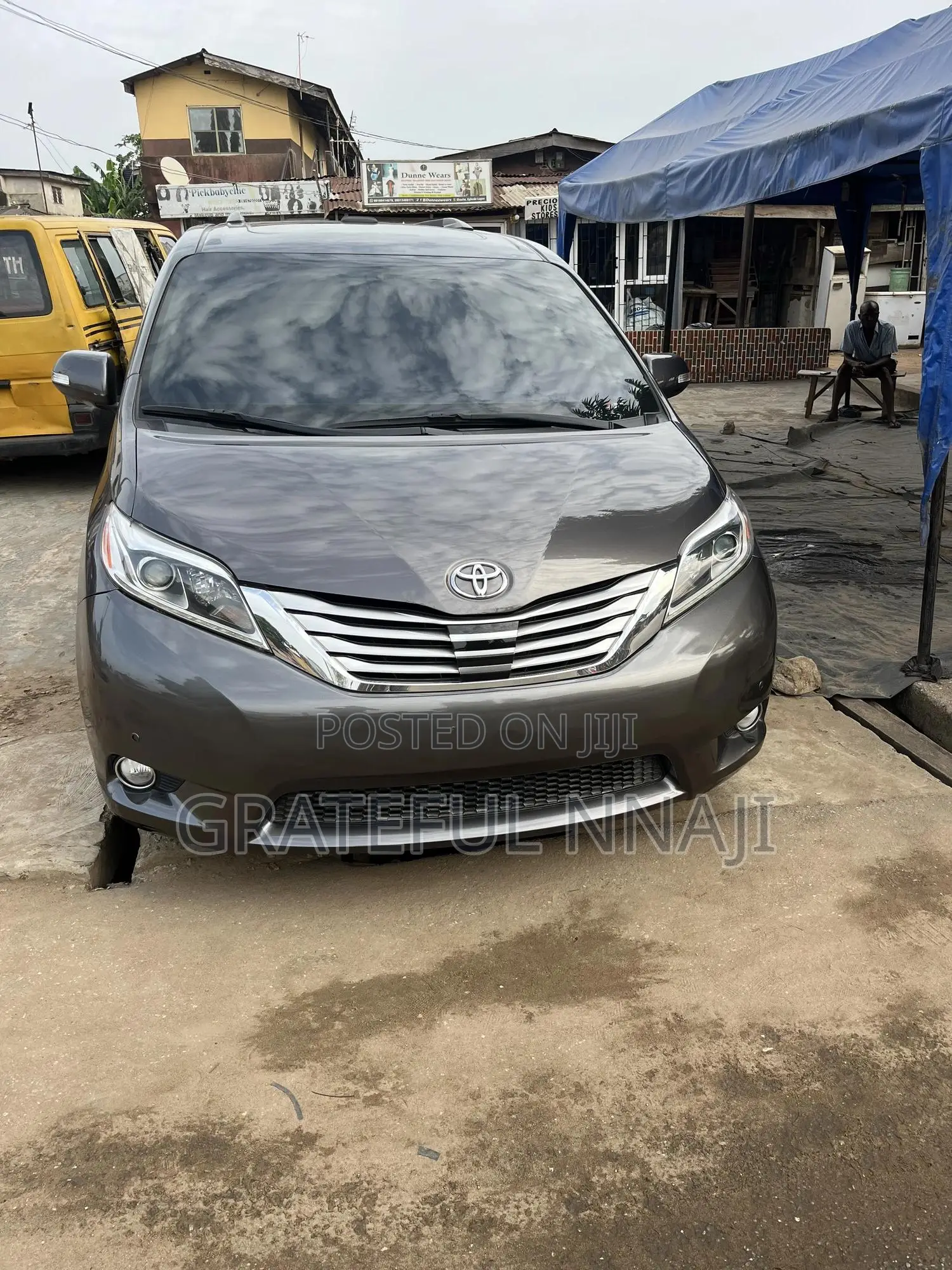 Toyota Sienna 2017 Gray