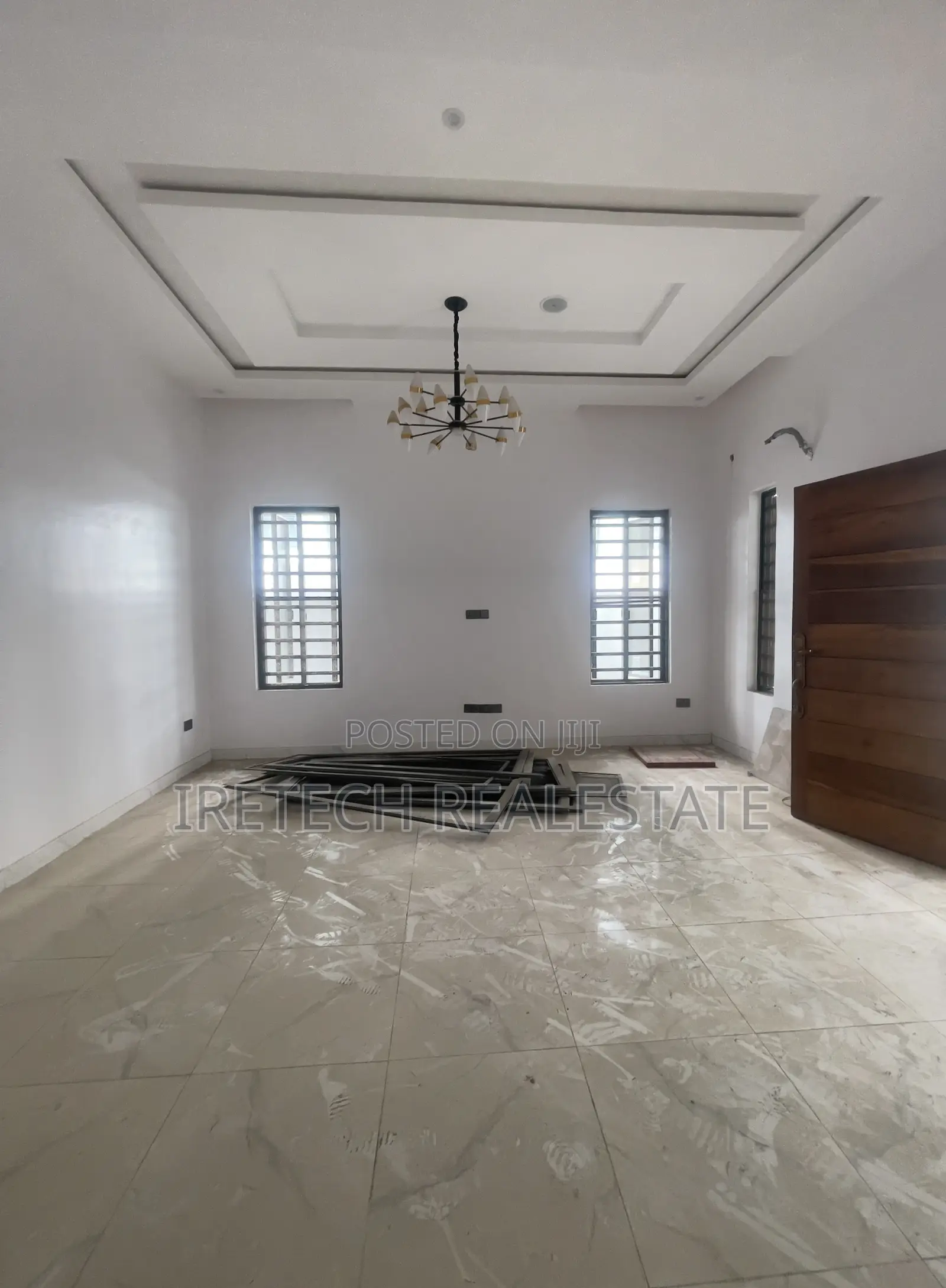4bdrm Townhouse/Terrace in Ologolo Osapa, Lekki Expressway for sale