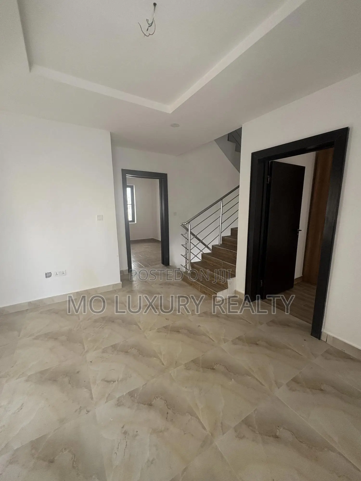 4bdrm Townhouse / Terrace in Ikate for rent