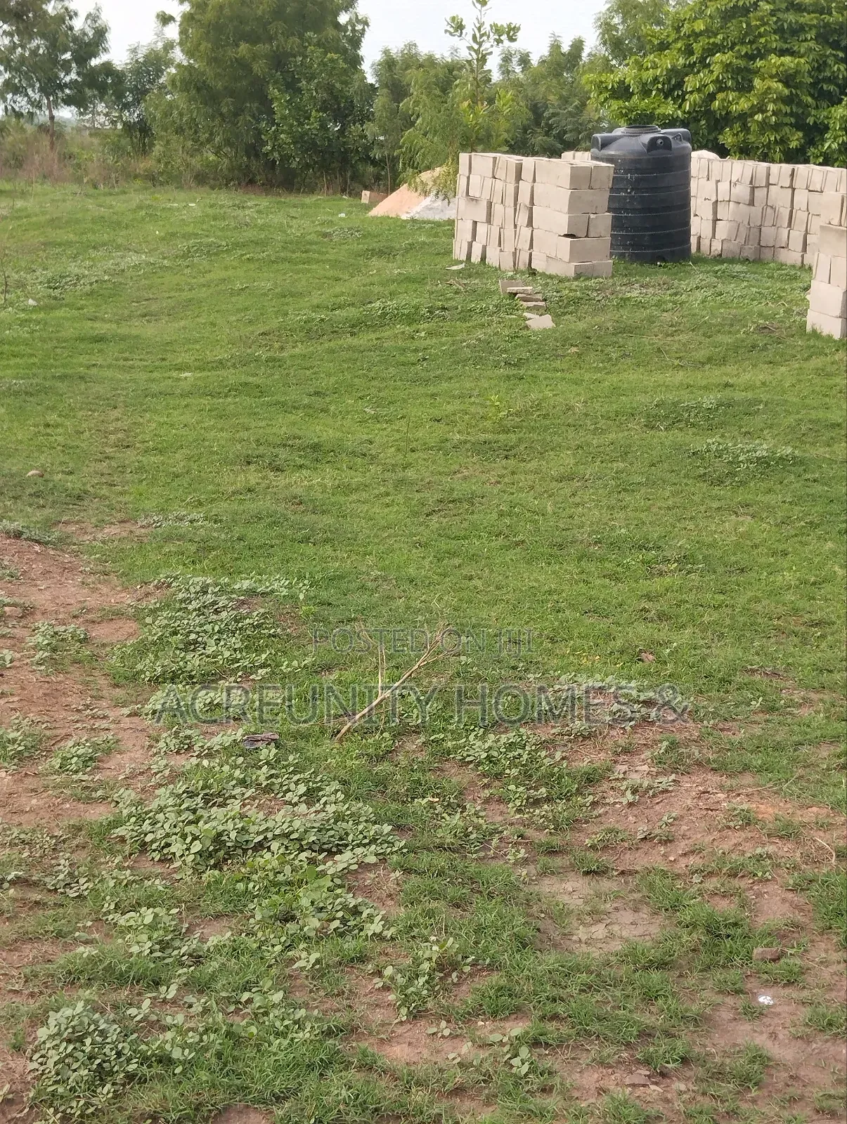 4 Plots of Land for Sale at Iseyin-Okeho Express Road, Oyo State