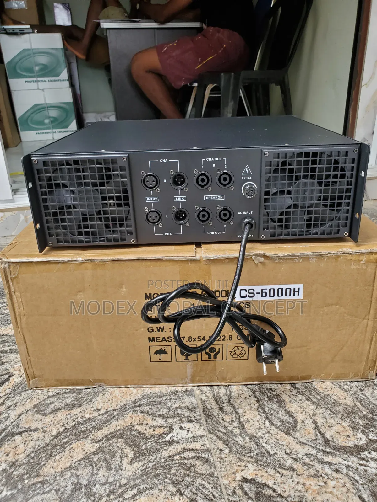 Peavey Amplifier