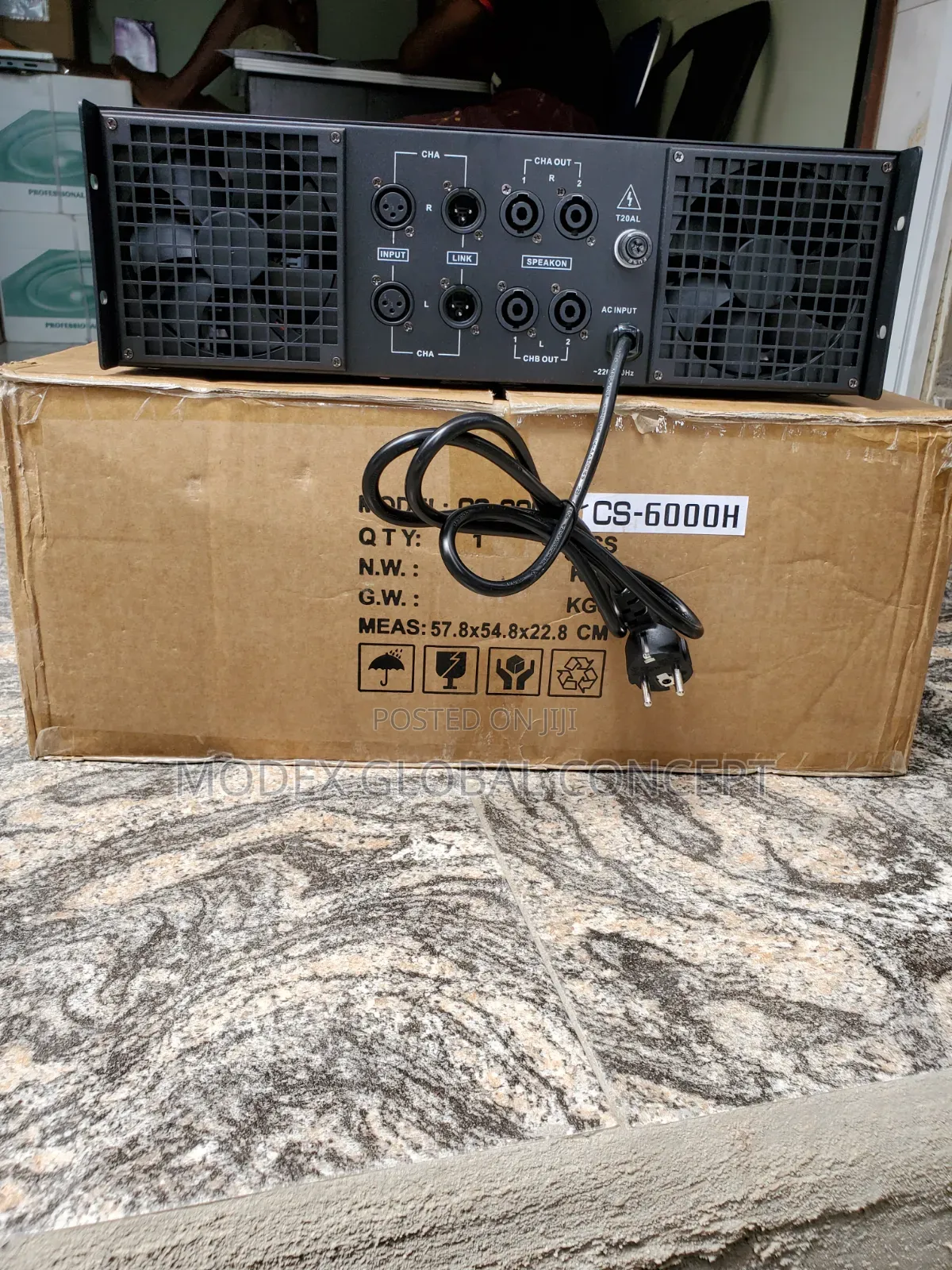 Peavey Amplifier