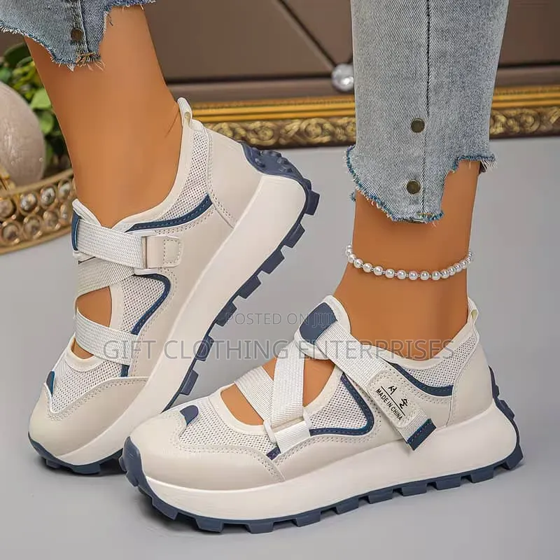 Causal Shoe