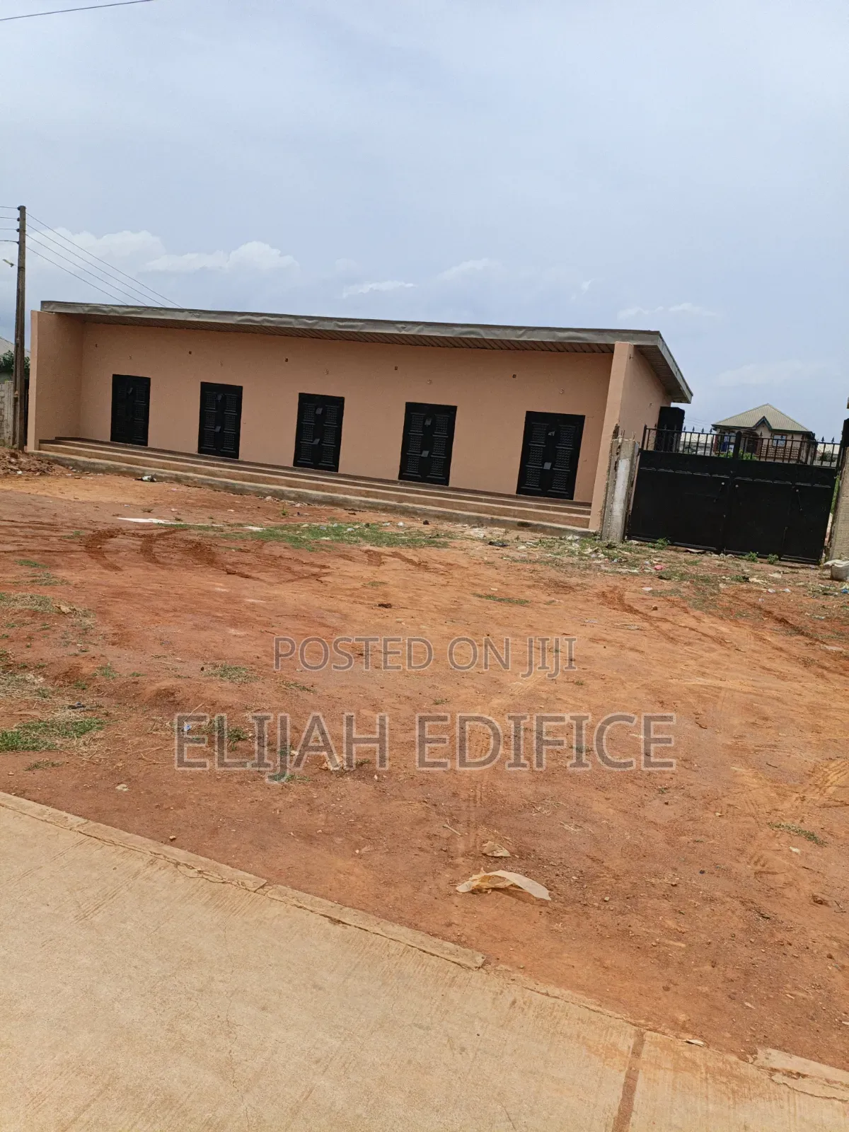 Big Shop With Space for Big Extension at One Fold, Gberigbe Ikorodu