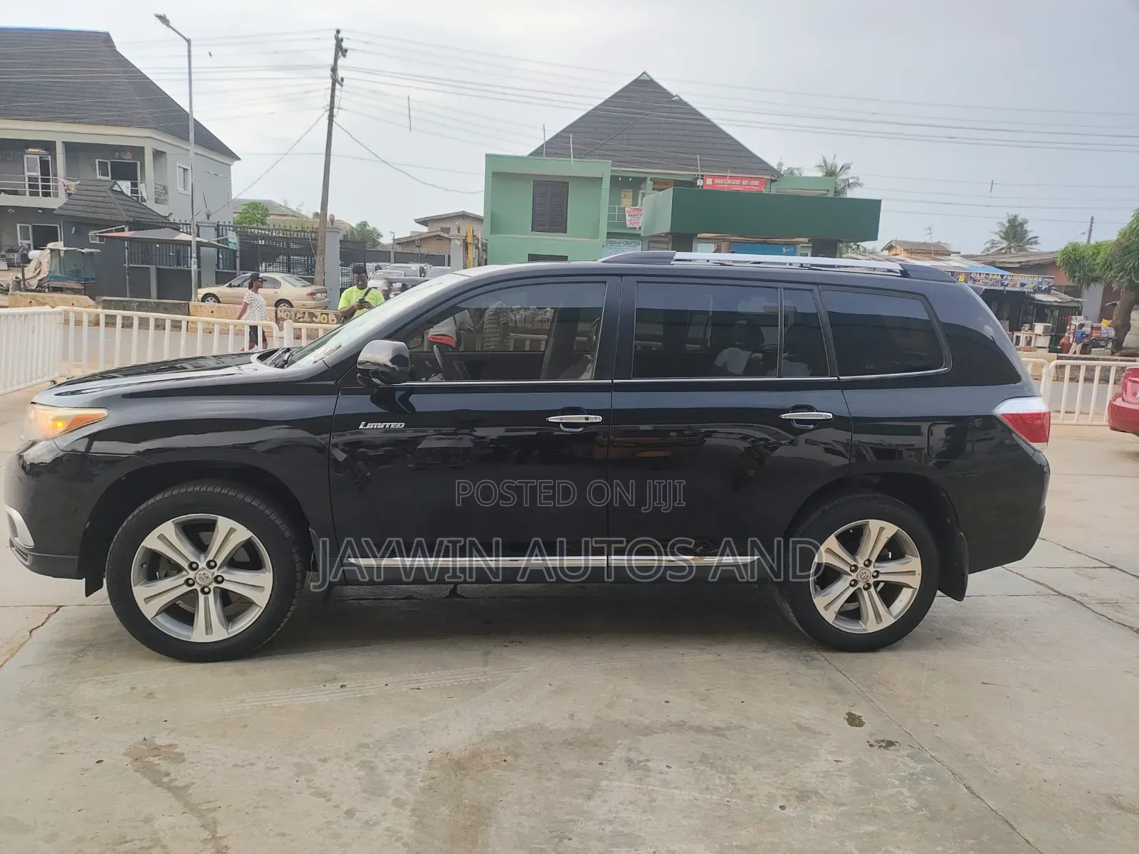 Toyota Highlander Limited 2012 Black
