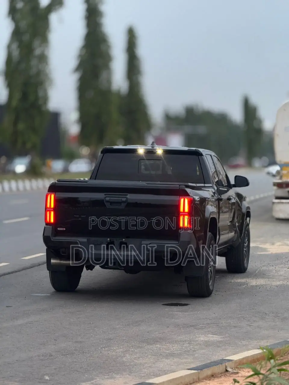 Toyota Tacoma 2025 Black