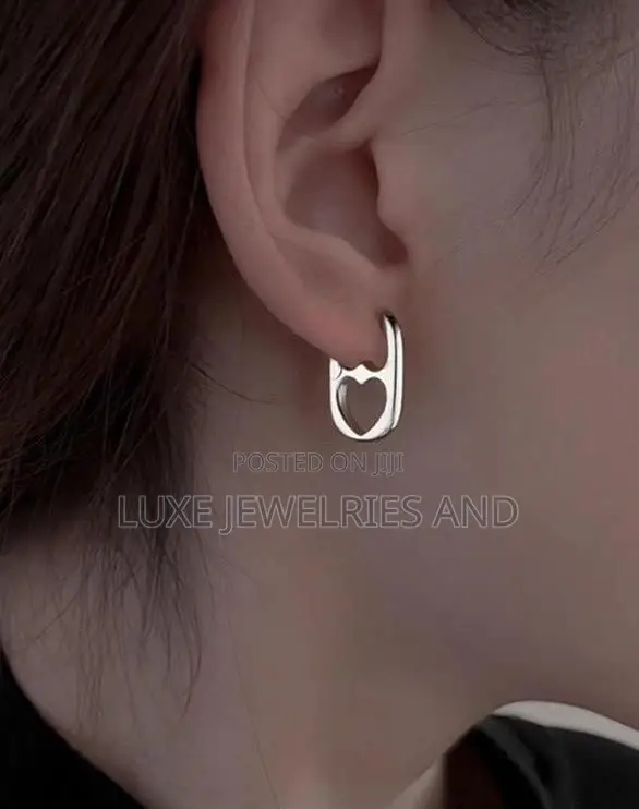 Quality Unique And Stylish Punk Earrings