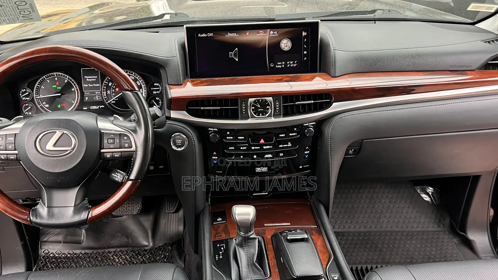 Lexus LX 570 AWD 2017 Black