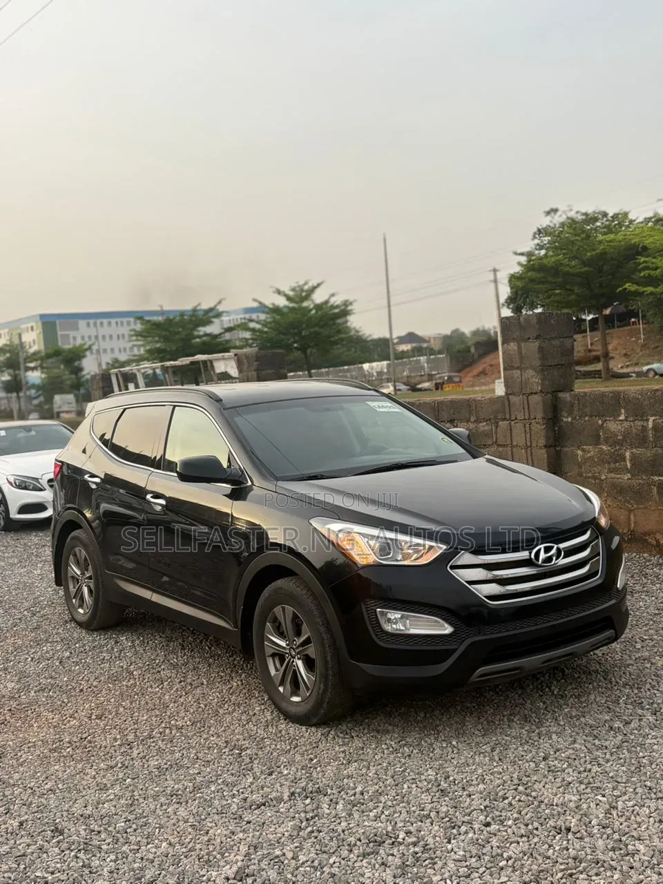 Hyundai Santa Fe 2016 Black