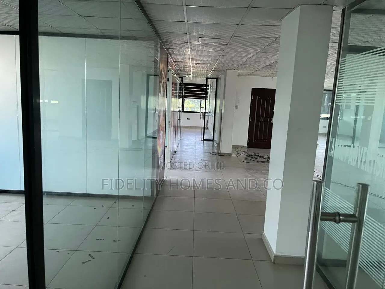 Office Space for Lease (300 Square Meter)