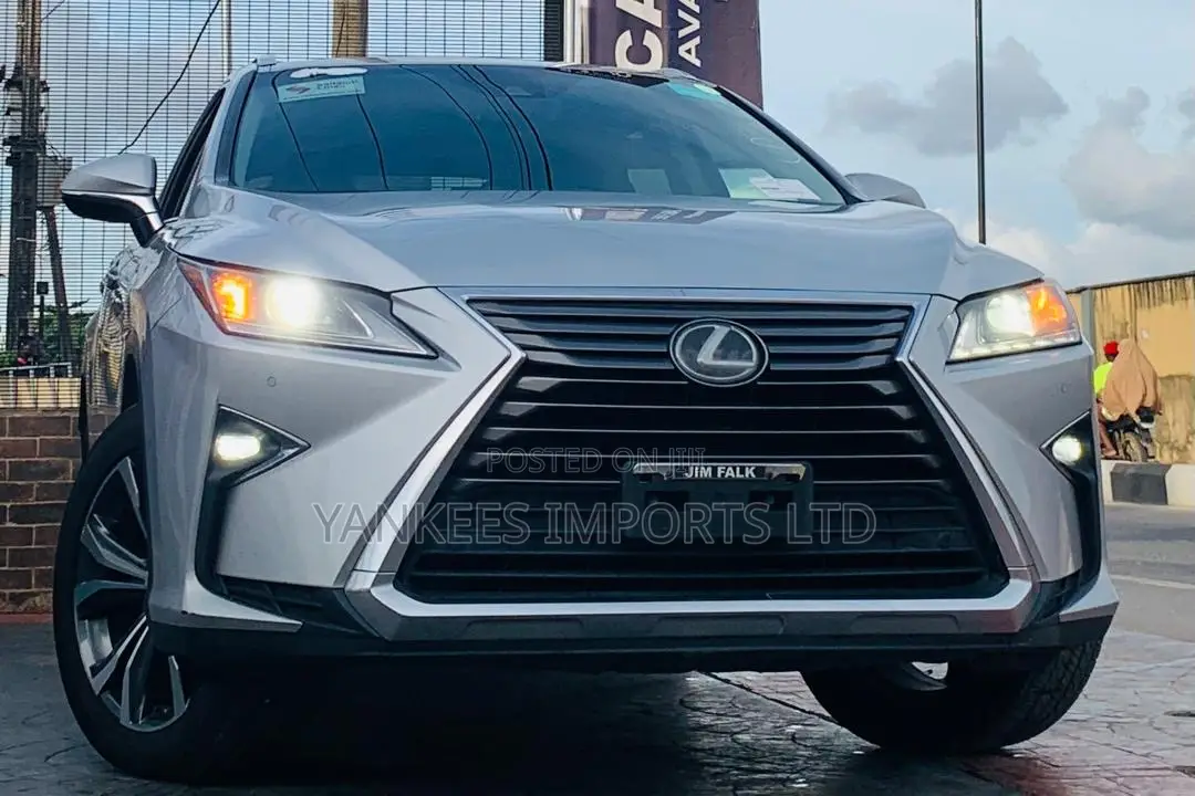 Lexus RX 350 FWD 2017 Silver