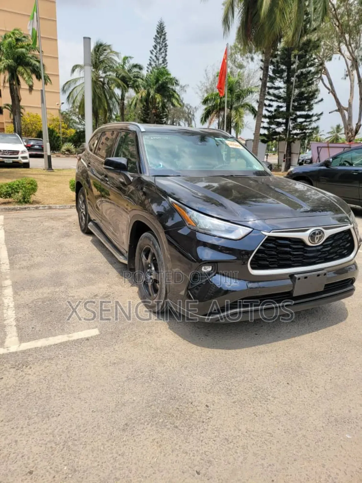 Toyota Highlander XLE 2021 Black