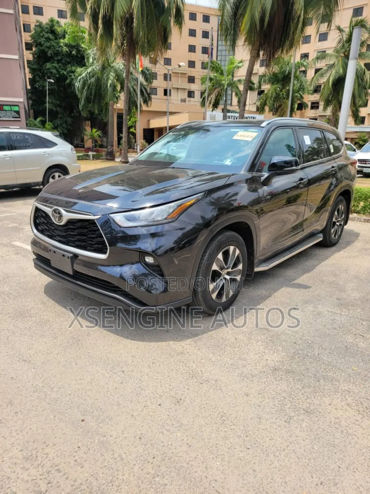 Toyota Highlander XLE 2021 Black