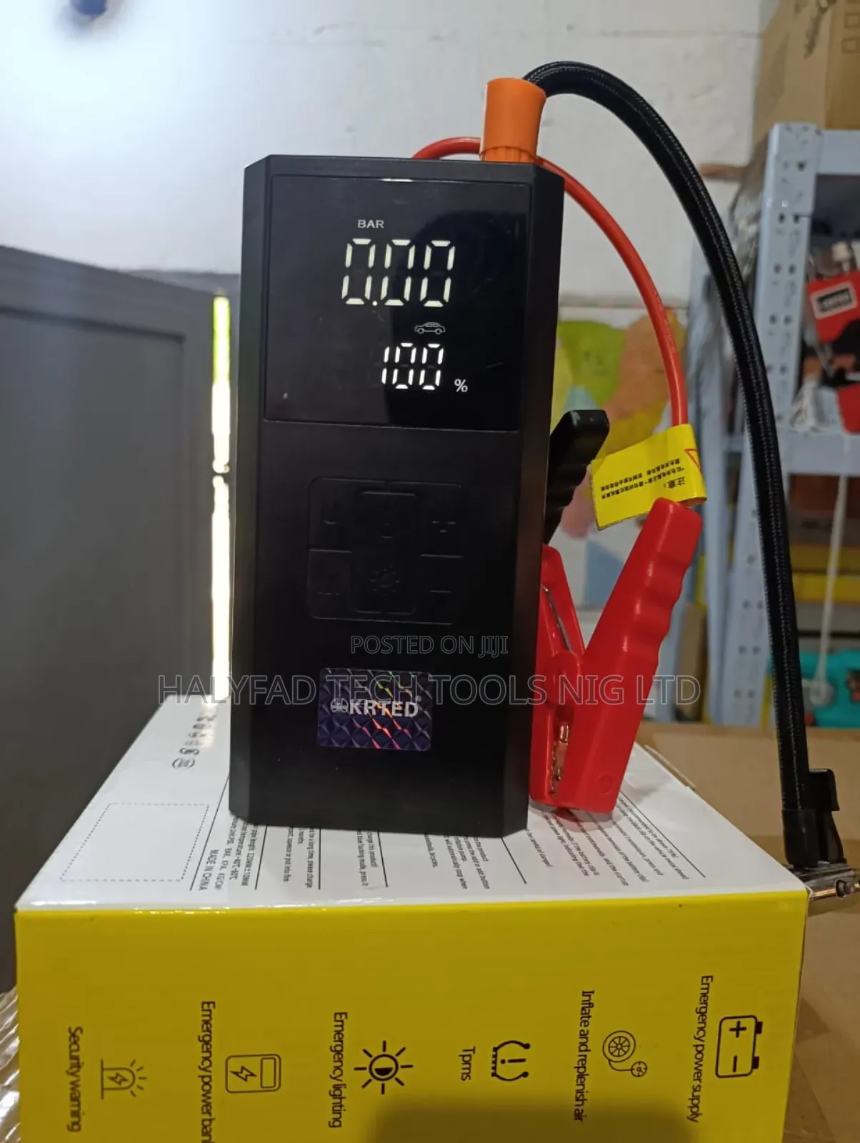 5 in 1 Jump Starter/Inflator Pump Integrated Machine