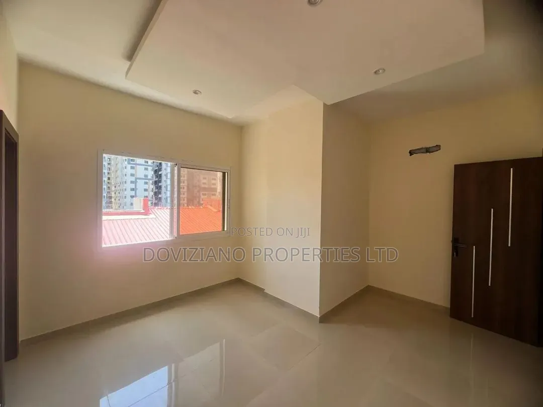 2bdrm Apartment in Victoria Island Extension for sale