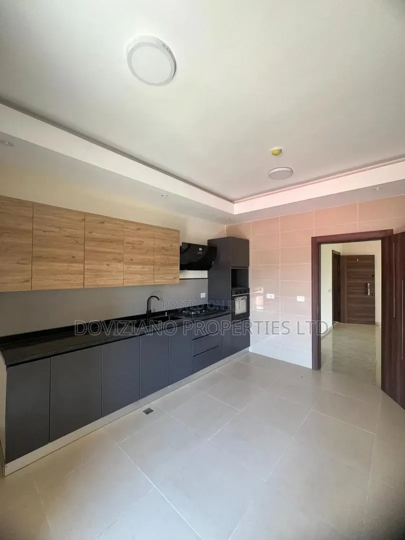 2bdrm Apartment in Victoria Island Extension for sale