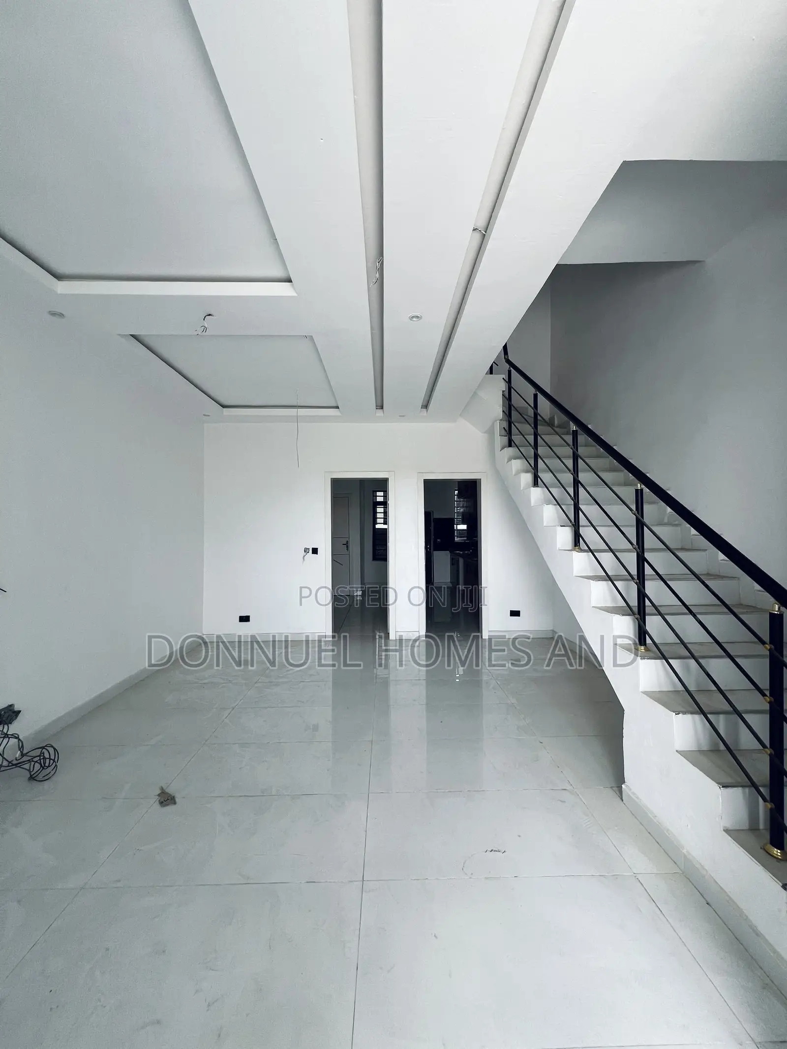 3bdrm Townhouse / Terrace in Lekki Expressway for rent