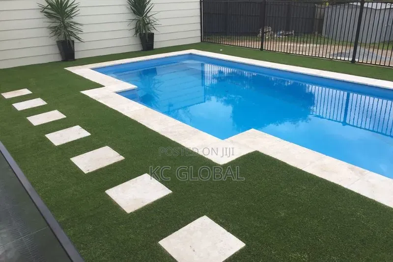 Transport Your Swimming Pool Artificial Grass 35mm