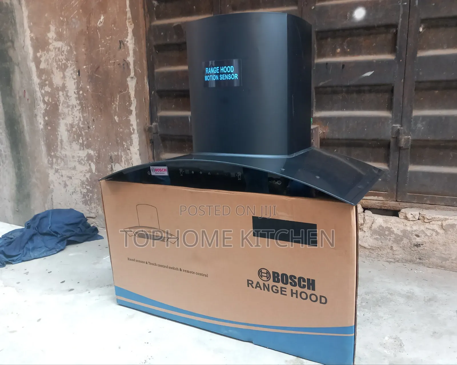 Bosch Heat Extractor Soft Touch and Hand Wave Control 90cm