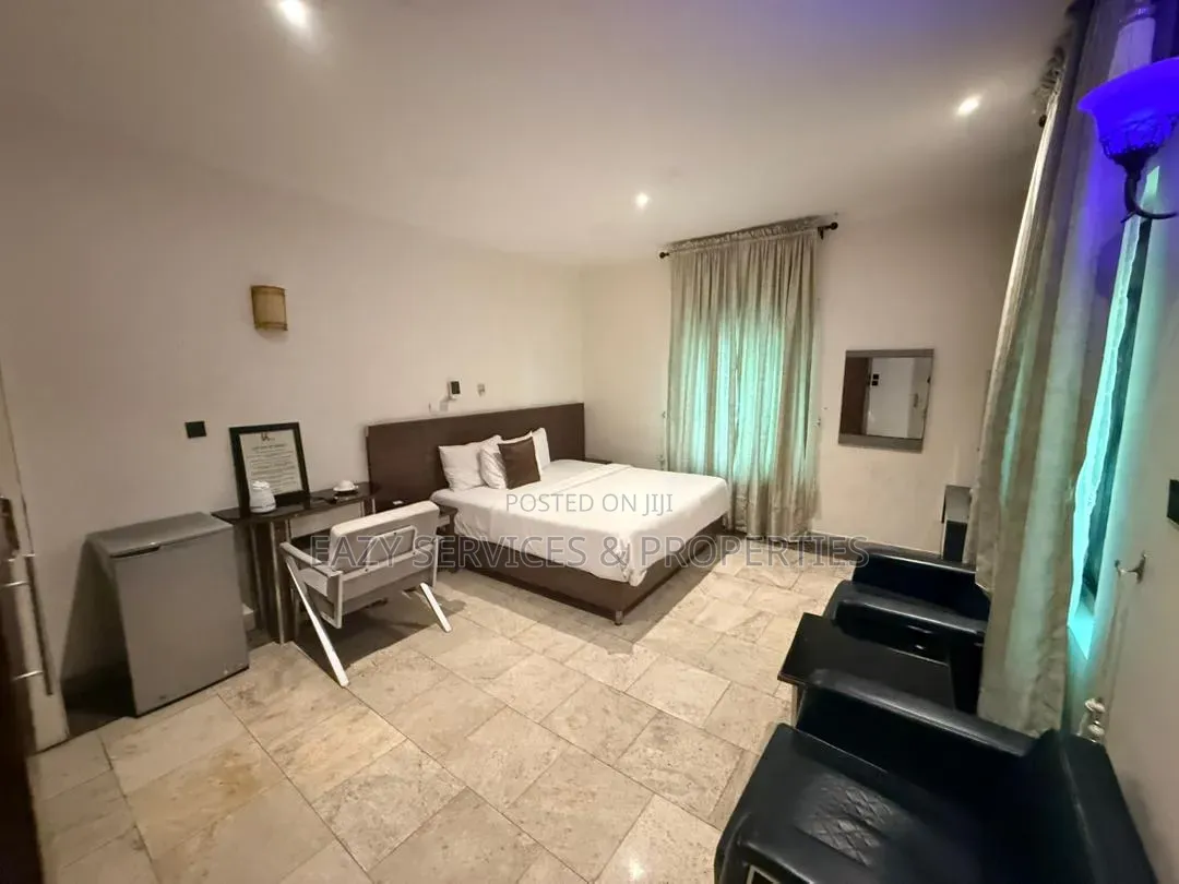 16rooms Functional Hotel in Lekki Phase One