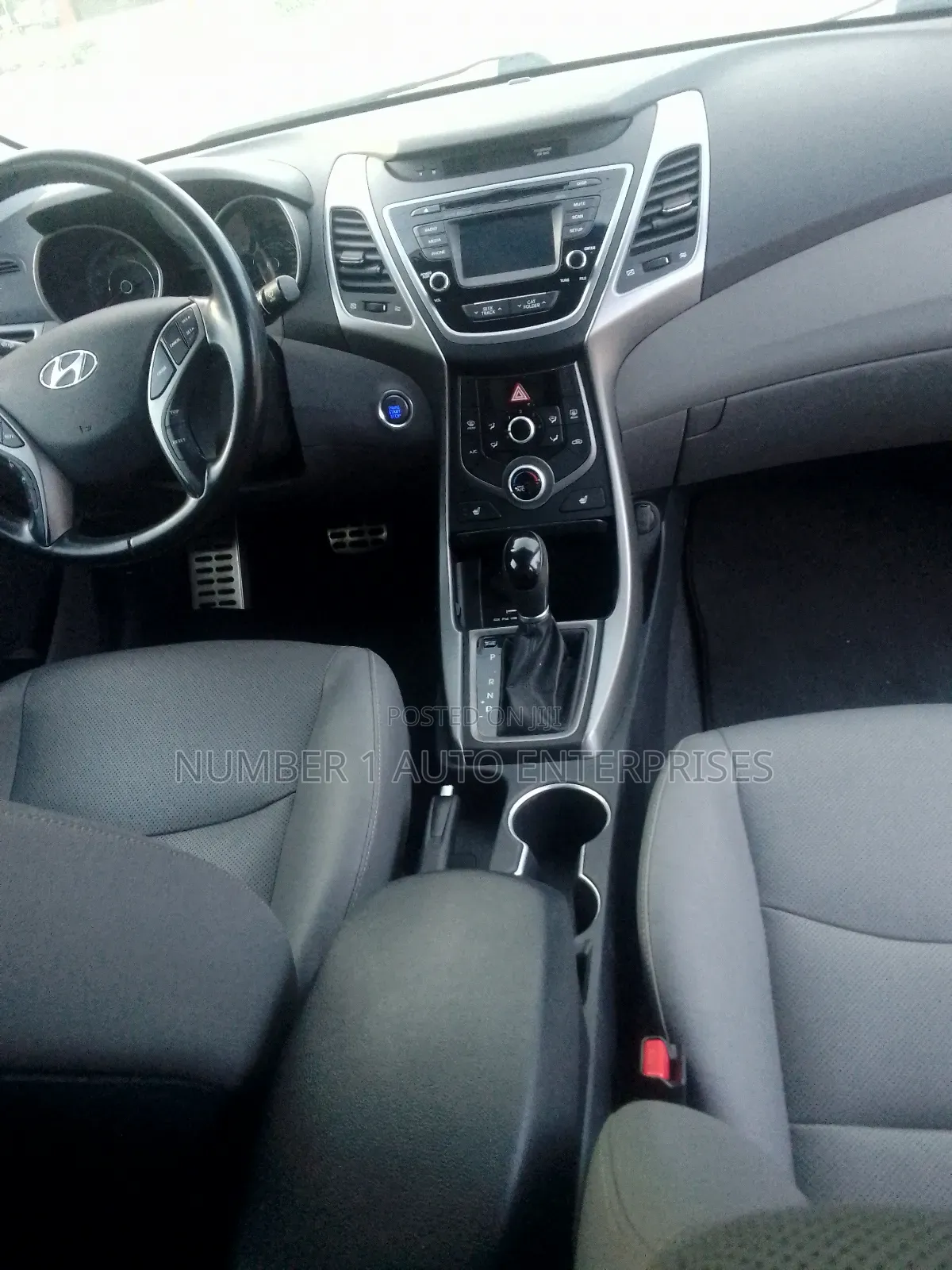Hyundai Elantra 2014 Red