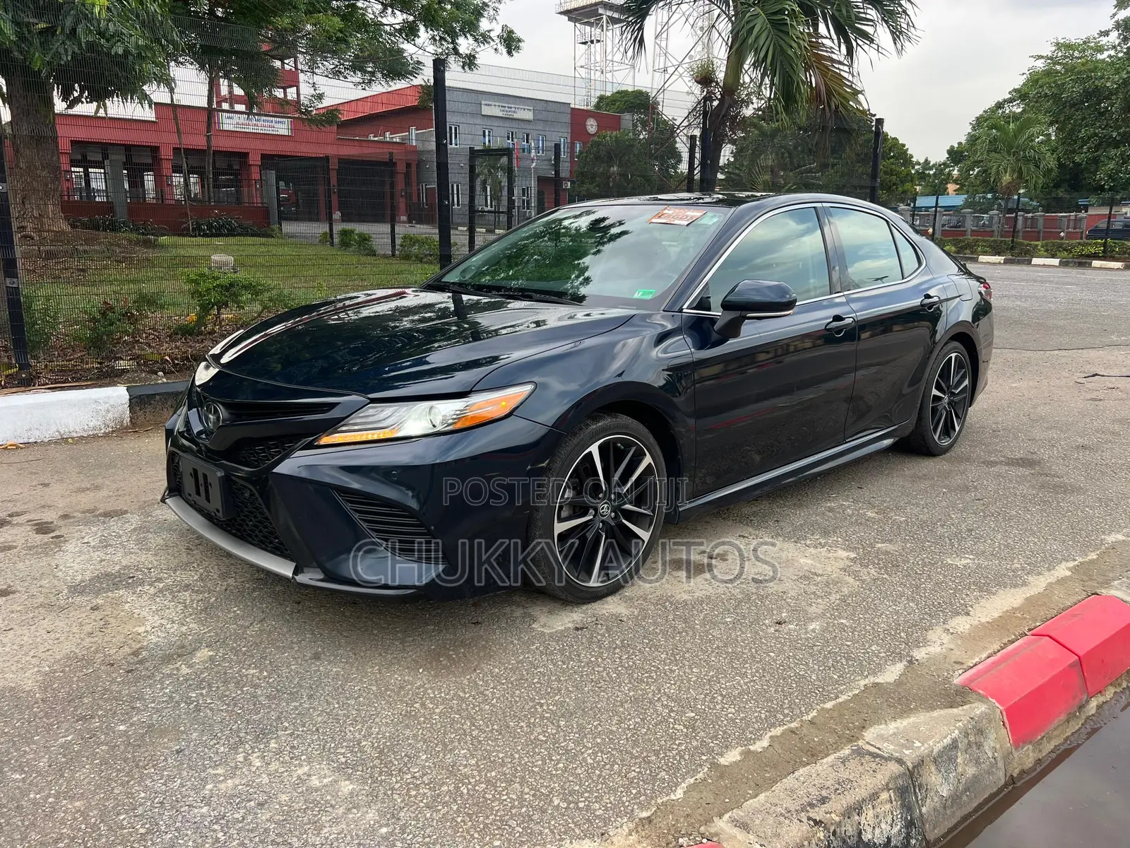 Toyota Camry XSE (2.5L 4cyl 8A) 2019 Blue