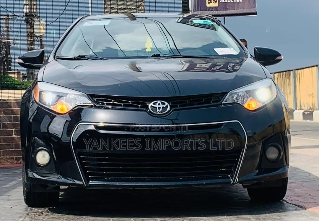 Toyota Corolla S Plus 4dr Sedan (1.8L 4cyl CVT) 2016 Black