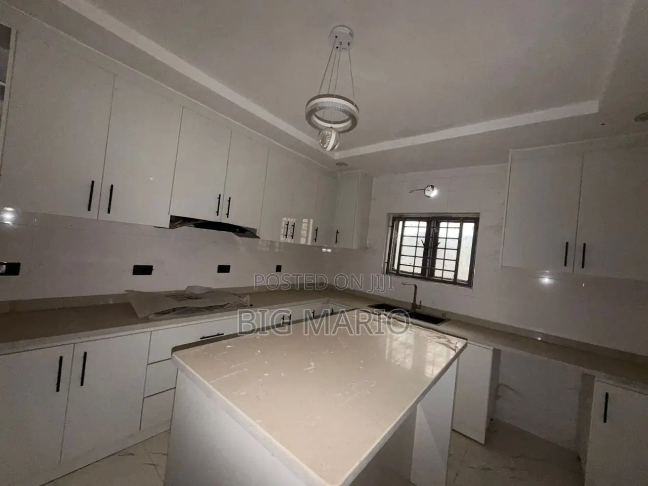 3bdrm Apartment in Jahi for sale