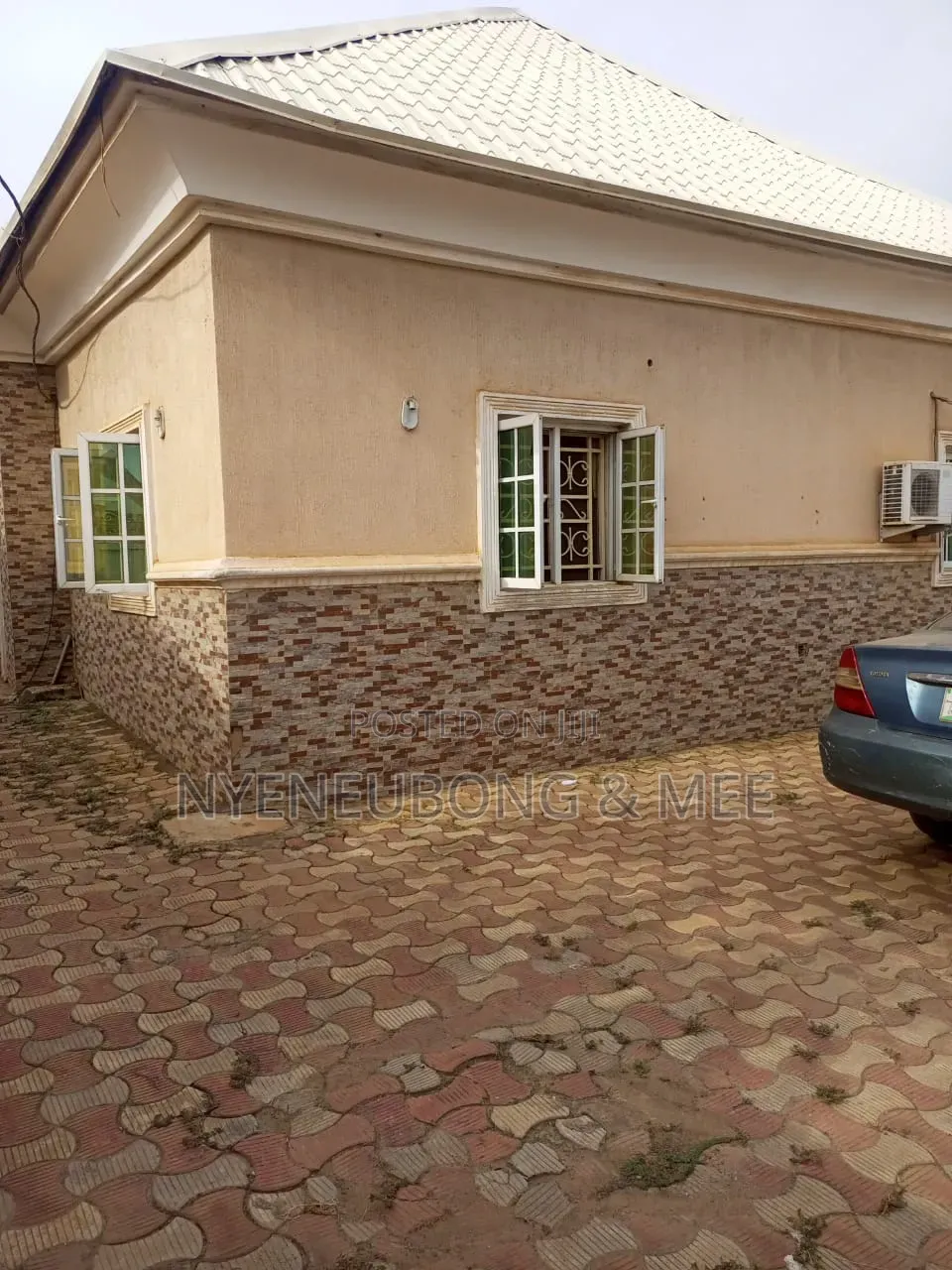 3bdrm Bungalow in Karu for sale