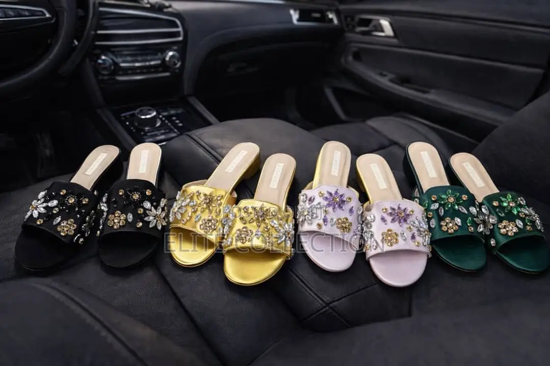 Sallebyapril Rhinestone Embellished Flats Sizes: 37-42 Boxed