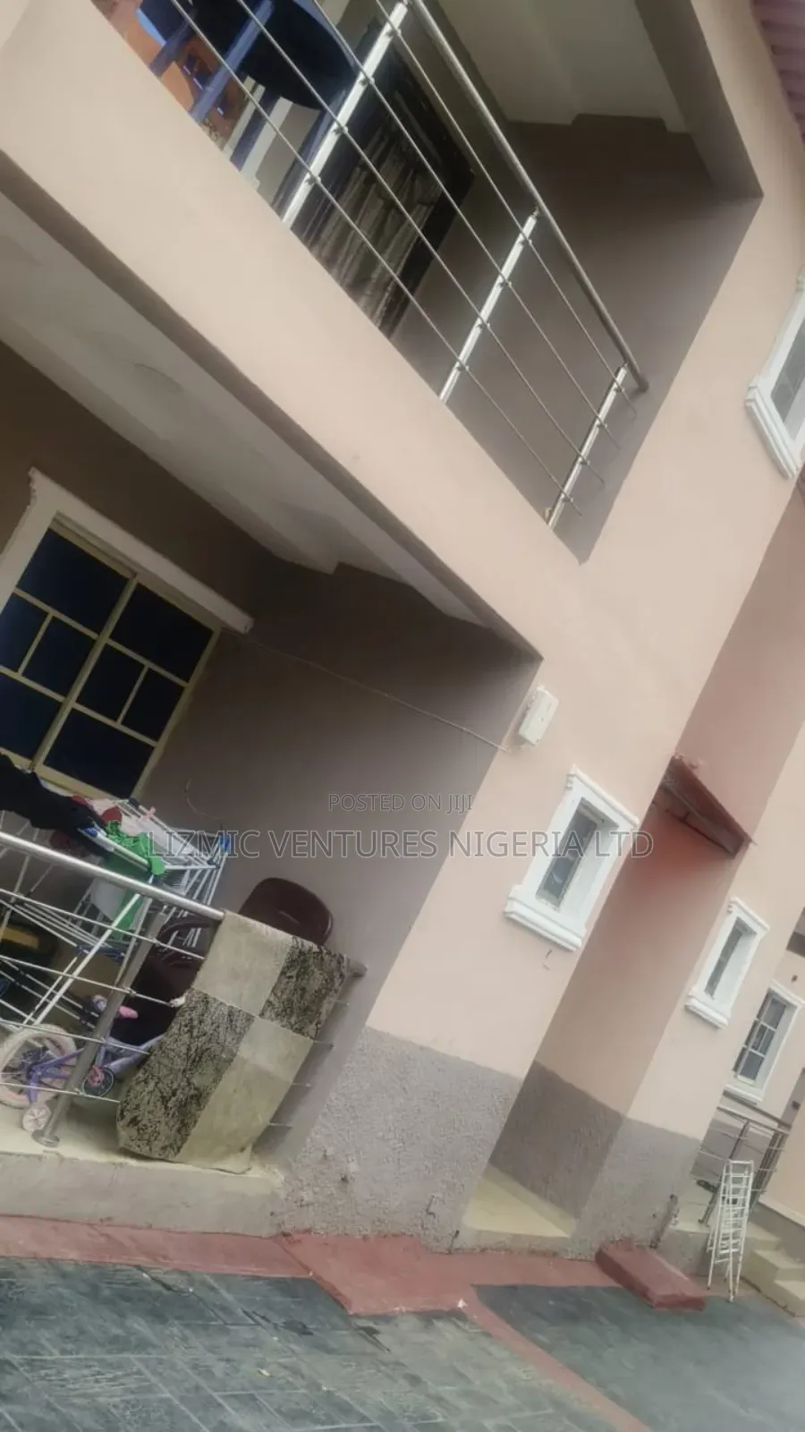 Furnished 3bdrm Block of Flats in Governors Road for sale