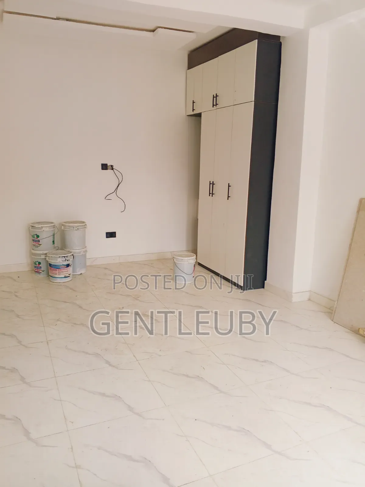 2bdrm Apartment in Igbo Fon, Lekki Phase 1 for rent