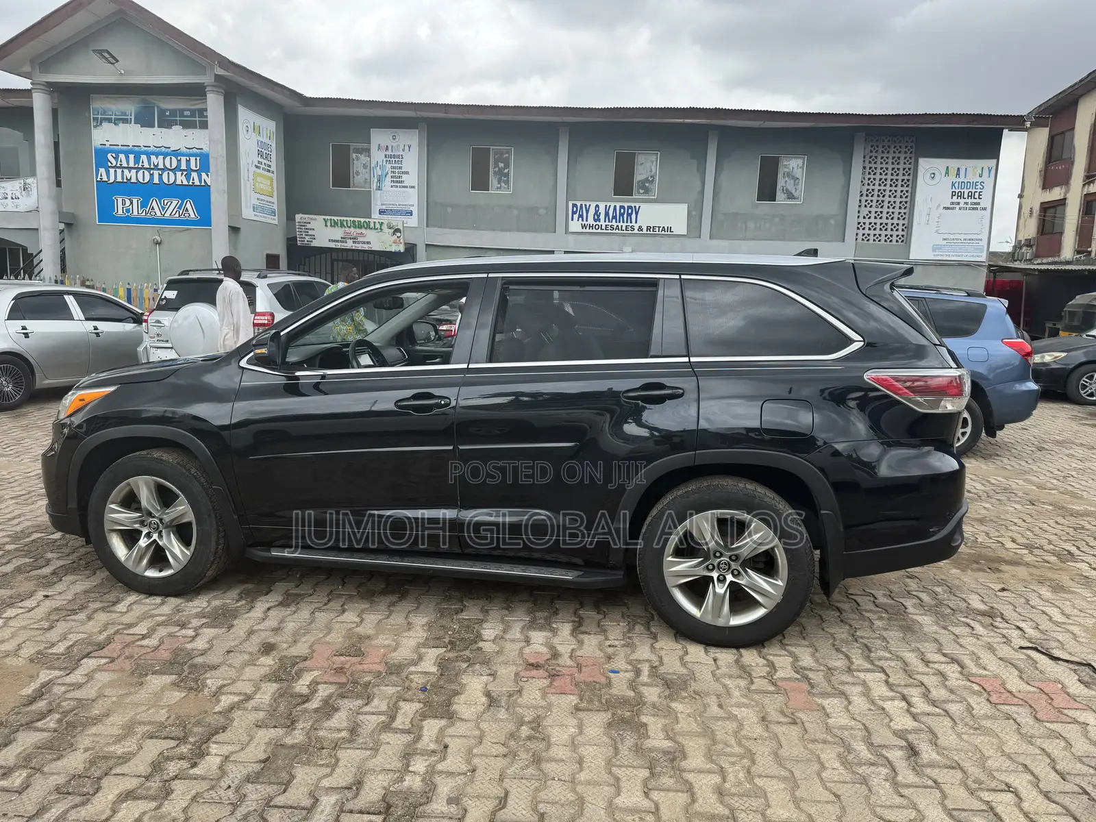 Toyota Highlander Limited V6 4x2 (3.5L 6cyl 6A) 2016 Black