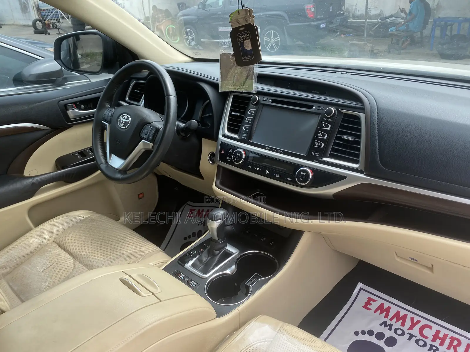 Toyota Highlander Limited V6 4x2 (3.5L 6cyl 6A) 2016 White